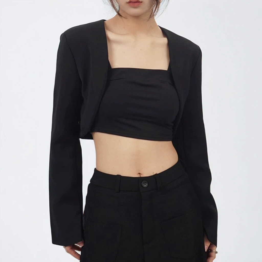 Vera Cropped Blazer