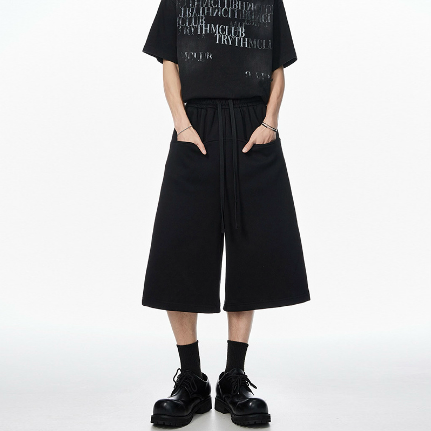 Off-Duty Wide Leg Capris